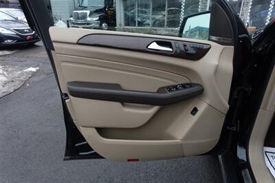 2015 Mercedes-Benz ML 350 4MATIC   - Photo 9 - Newark, NJ 07104