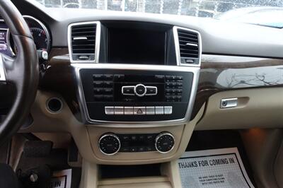2015 Mercedes-Benz ML 350 4MATIC   - Photo 17 - Newark, NJ 07104