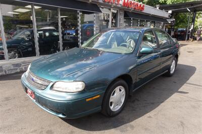 2000 Chevrolet Malibu LS   - Photo 1 - Newark, NJ 07104