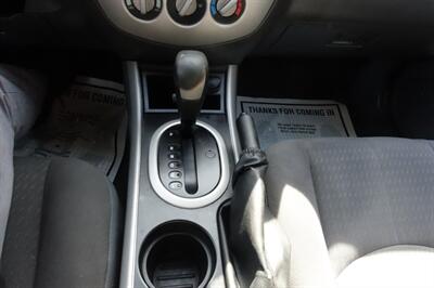 2006 Mazda Tribute i   - Photo 19 - Newark, NJ 07104