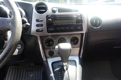 2005 Toyota Matrix - Photo 18 - Newark, NJ 07104