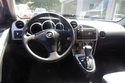 2005 Toyota Matrix - Photo 13 - Newark, NJ 07104