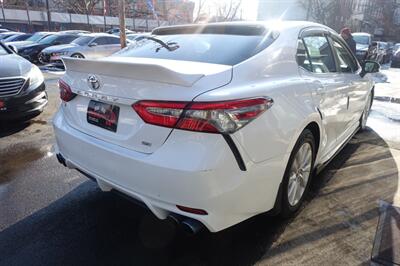 2018 Toyota Camry SE - Photo 8 - Newark, NJ 07104