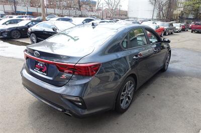 2019 Kia Forte S - Photo 8 - Newark, NJ 07104