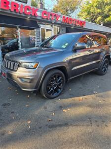 2017 Jeep Grand Cherokee Laredo - Photo 1 - Newark, NJ 07104