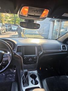 2017 Jeep Grand Cherokee Laredo - Photo 13 - Newark, NJ 07104