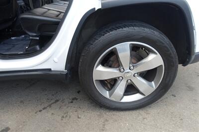 2016 Jeep Grand Cherokee Limited - Photo 25 - Newark, NJ 07104