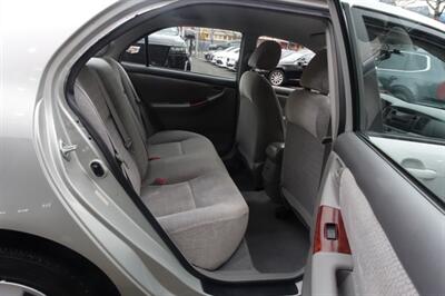 2003 Toyota Corolla LE   - Photo 16 - Newark, NJ 07104