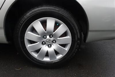 2003 Toyota Corolla LE   - Photo 24 - Newark, NJ 07104