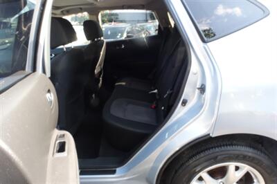 2011 Nissan Rogue SV   - Photo 10 - Newark, NJ 07104