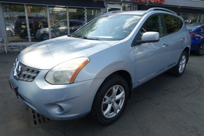 2011 Nissan Rogue SV  