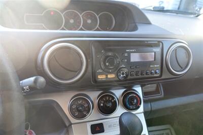 2012 Scion xB   - Photo 25 - Newark, NJ 07104