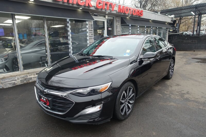 2021 Chevrolet Malibu RS  