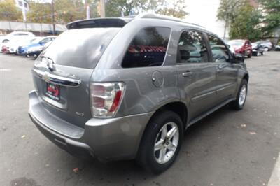 2005 Chevrolet Equinox LT   - Photo 8 - Newark, NJ 07104