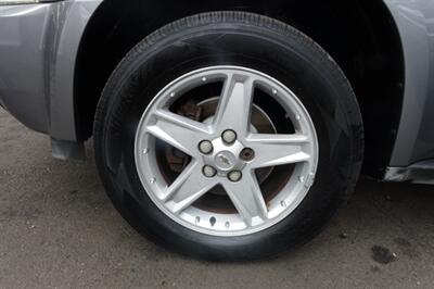 2005 Chevrolet Equinox LT   - Photo 22 - Newark, NJ 07104