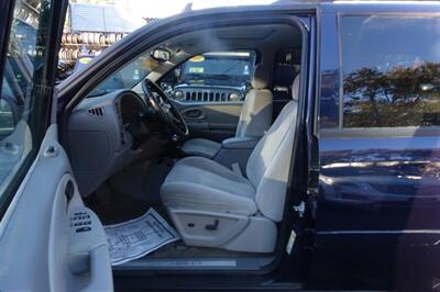 2008 Chevrolet Trailblazer LT1   - Photo 8 - Newark, NJ 07104