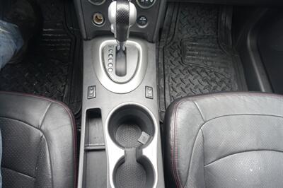 2010 Nissan Rogue SL - Photo 19 - Newark, NJ 07104