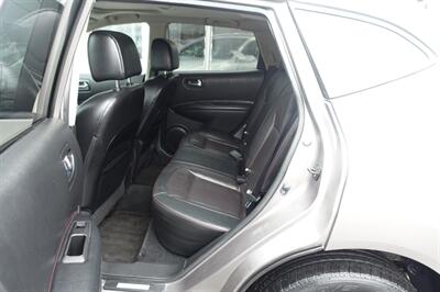 2010 Nissan Rogue SL - Photo 11 - Newark, NJ 07104