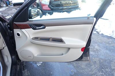 2008 Chevrolet Impala LTZ   - Photo 14 - Newark, NJ 07104