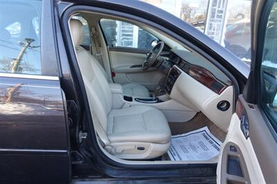 2008 Chevrolet Impala LTZ   - Photo 13 - Newark, NJ 07104