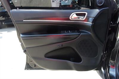 2014 Jeep Grand Cherokee Limited   - Photo 10 - Newark, NJ 07104