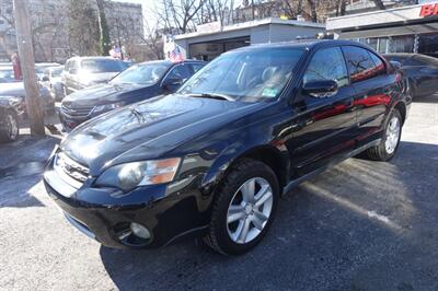 2005 Subaru Outback 3.0 R   - Photo 1 - Newark, NJ 07104