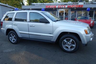 2006 Jeep Grand Cherokee Laredo   - Photo 5 - Newark, NJ 07104