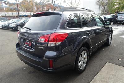 2012 Subaru Outback 2.5i Limited   - Photo 5 - Newark, NJ 07104