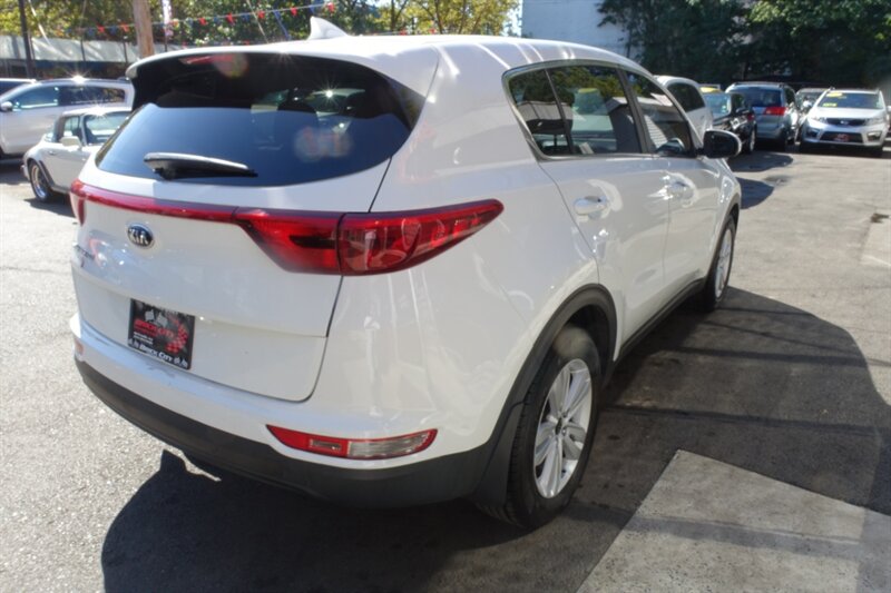 2018 Kia Sportage LX photo 4