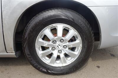 2010 Honda Odyssey EX w/DVD - Photo 21 - Newark, NJ 07104