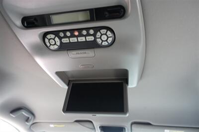 2010 Honda Odyssey EX w/DVD - Photo 18 - Newark, NJ 07104