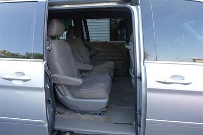 2010 Honda Odyssey EX w/DVD - Photo 15 - Newark, NJ 07104