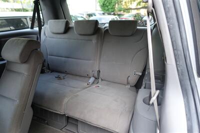 2010 Honda Odyssey EX w/DVD - Photo 12 - Newark, NJ 07104