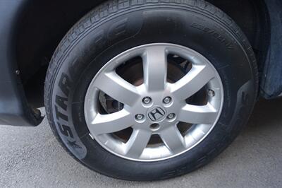 2013 Honda CR-V LX - Photo 19 - Newark, NJ 07104