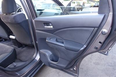 2013 Honda CR-V LX - Photo 18 - Newark, NJ 07104