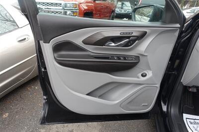 2019 GMC Terrain SLT   - Photo 10 - Newark, NJ 07104