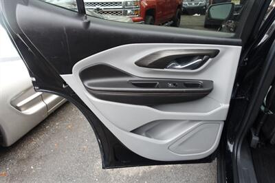 2019 GMC Terrain SLT   - Photo 12 - Newark, NJ 07104