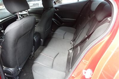 2017 Mazda Mazda3 Sport - Photo 11 - Newark, NJ 07104