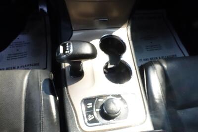 2015 Jeep Grand Cherokee Summit   - Photo 20 - Newark, NJ 07104