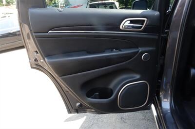 2015 Jeep Grand Cherokee Summit   - Photo 12 - Newark, NJ 07104