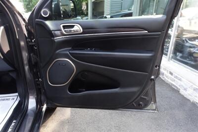 2015 Jeep Grand Cherokee Summit   - Photo 15 - Newark, NJ 07104