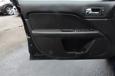 2008 Mercury Milan V6 Premier   - Photo 10 - Newark, NJ 07104