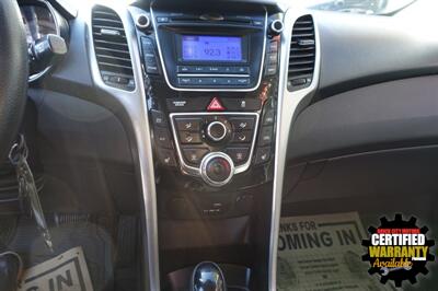 2015 Hyundai ELANTRA GT   - Photo 18 - Newark, NJ 07104