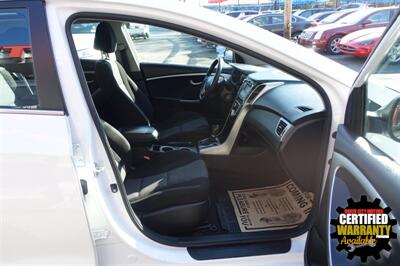 2015 Hyundai ELANTRA GT   - Photo 14 - Newark, NJ 07104