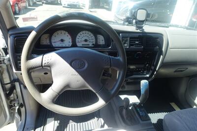 2003 Toyota Tacoma - Photo 11 - Newark, NJ 07104
