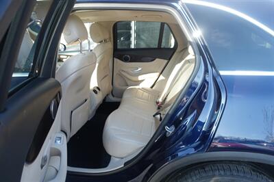 2019 Mercedes-Benz GLC GLC 300 4MATIC - Photo 11 - Newark, NJ 07104