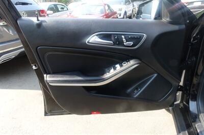 2018 Mercedes-Benz GLA GLA 250 4MATIC - Photo 10 - Newark, NJ 07104