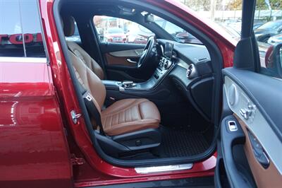 2019 Mercedes-Benz GLC GLC 300 4MATIC   - Photo 14 - Newark, NJ 07104