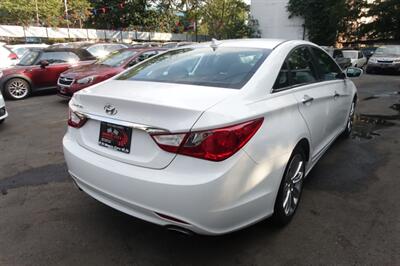 2013 Hyundai SONATA Limited - Photo 8 - Newark, NJ 07104