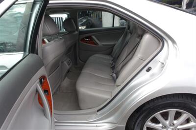 2011 Toyota Camry XLE   - Photo 11 - Newark, NJ 07104